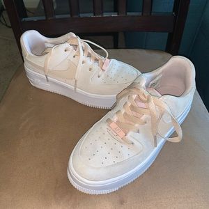 Air Force 1 Sage Low